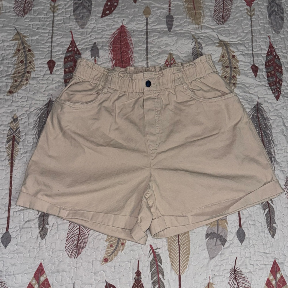 Nude Shorts